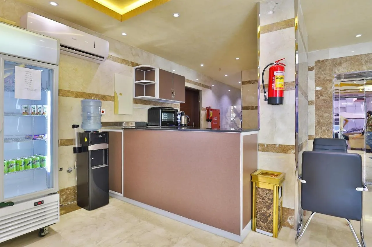 شقة فندقية جدة Wajihat Altamayuz Hotel Suites 2
